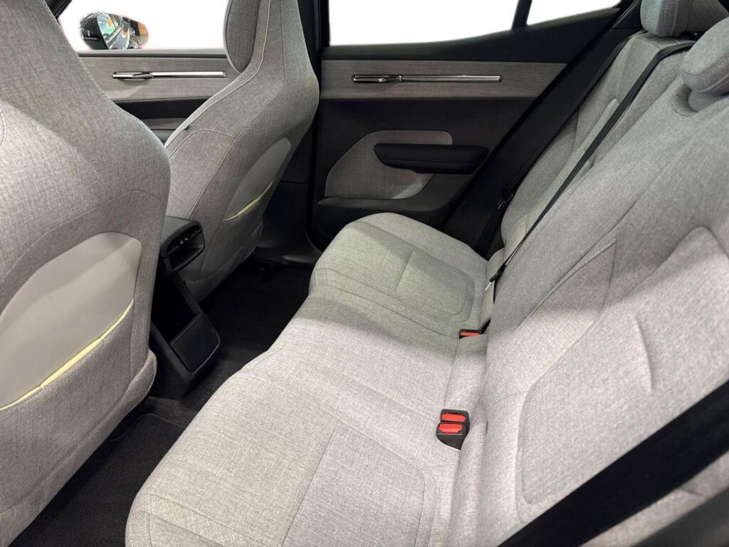 Volvo EX30 2025 