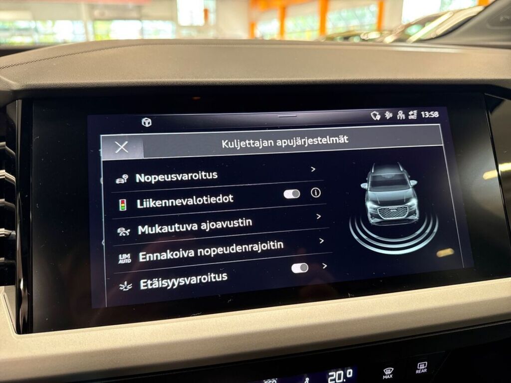 Audi Q4 e-tron 2023 