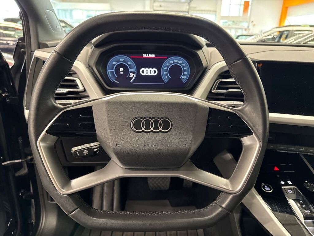 Audi Q4 e-tron 2023 