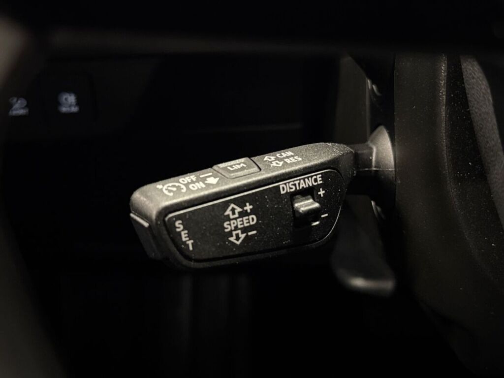 Audi Q4 e-tron 2023 