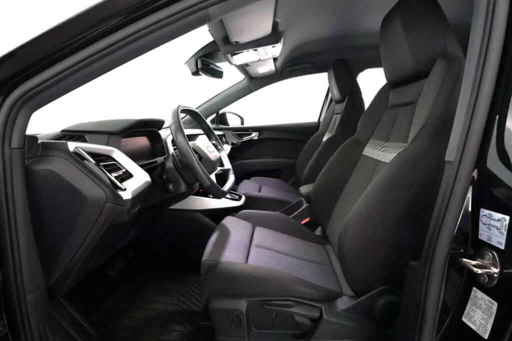 Audi Q4 e-tron 2023 