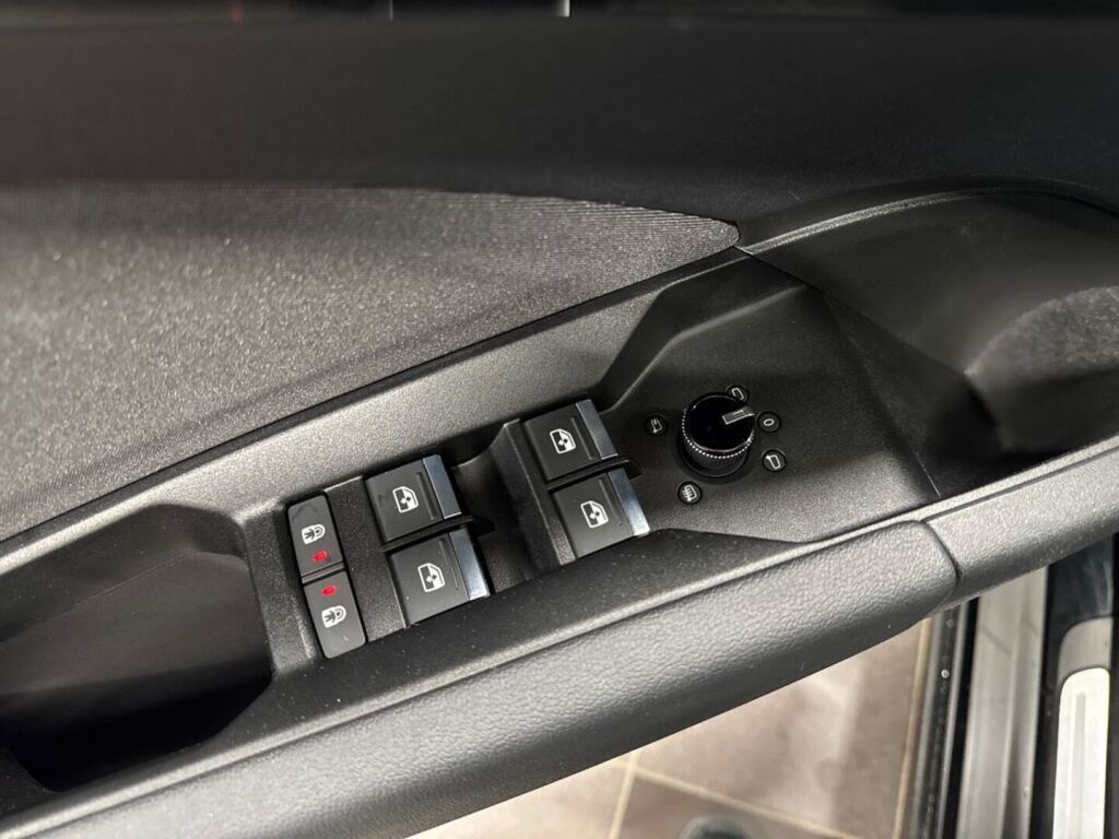 Audi Q4 e-tron 2023 