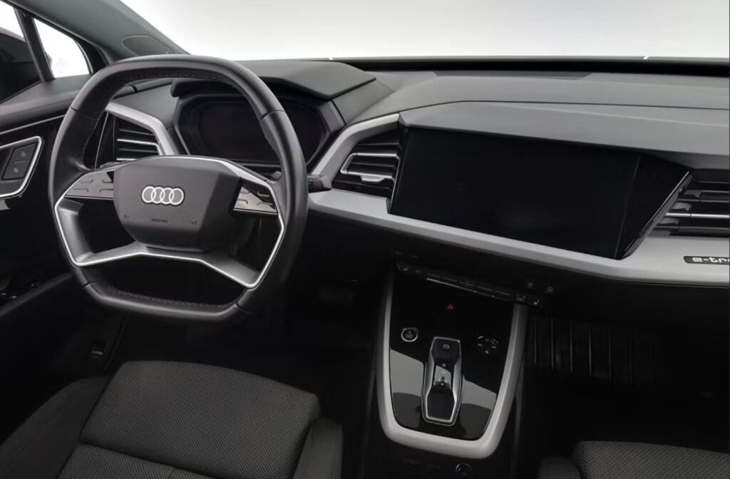 Audi Q4 e-tron 2023 