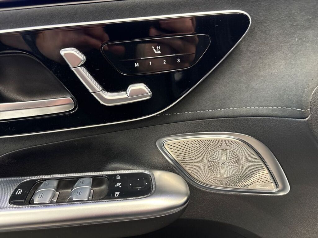 Mercedes-Benz EQE 2023 