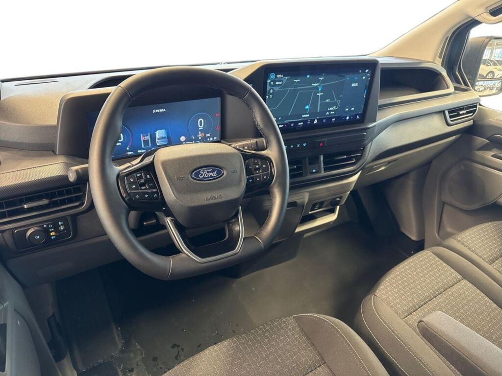Ford Transit Custom 2026 Agate Black