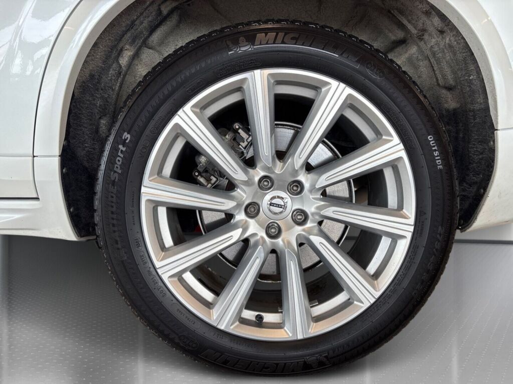 Volvo XC90 2017 Valkoinen