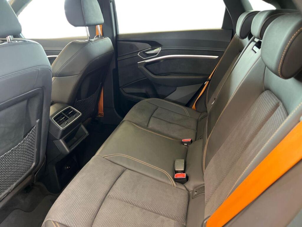 Audi e-tron 2023 