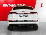 Audi e-tron 2023 
