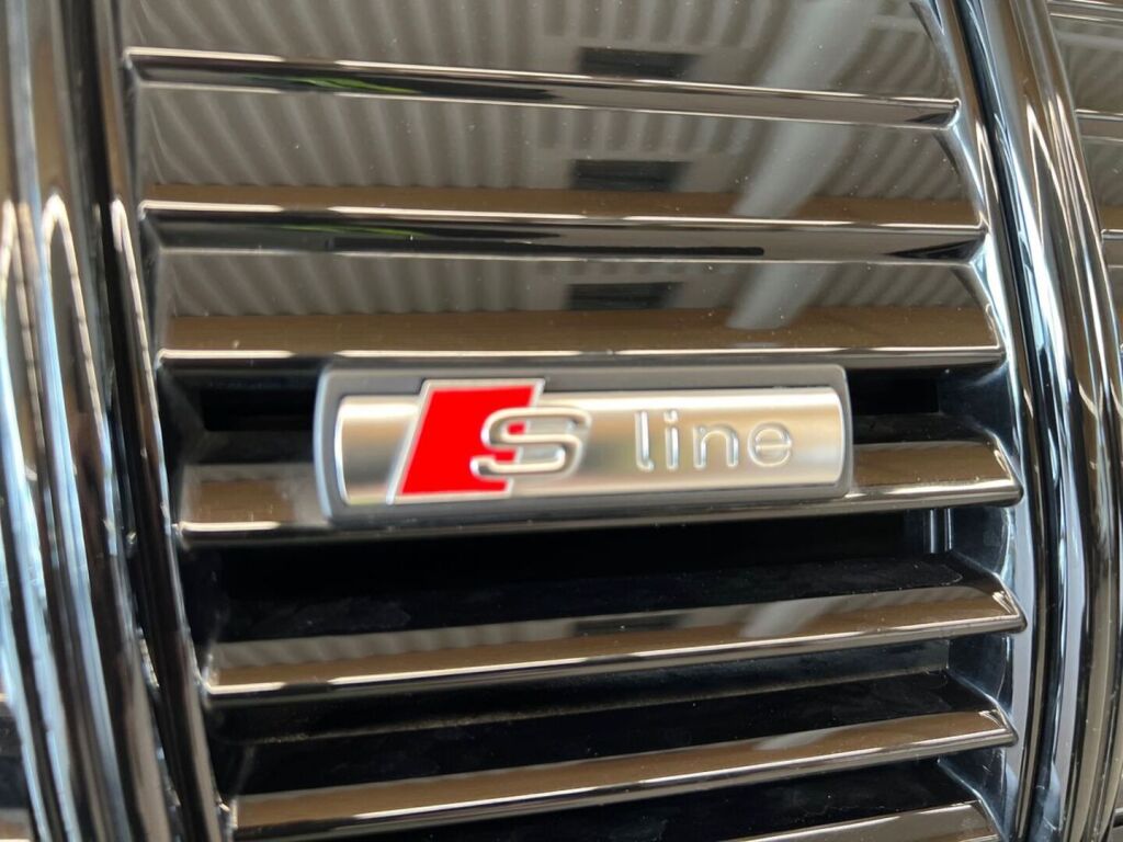Audi e-tron 2023 
