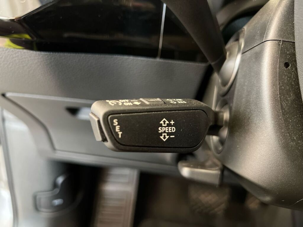 Audi e-tron 2023 