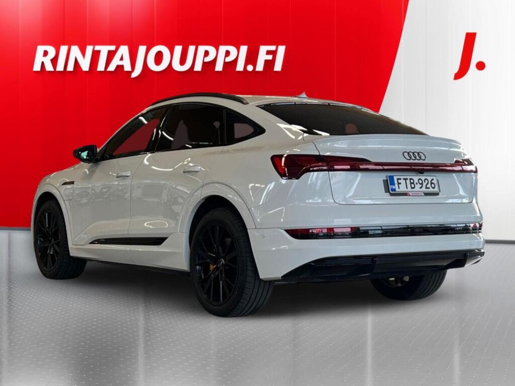 Audi e-tron 2023 