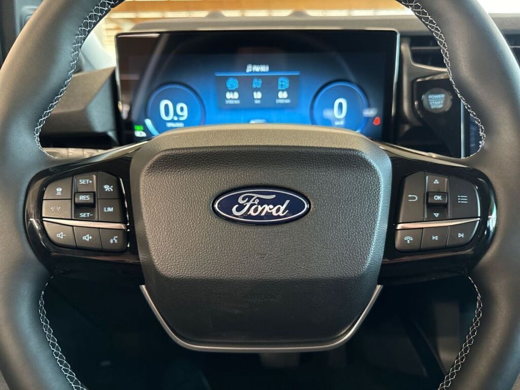 Ford Puma 2026 Valkoinen
