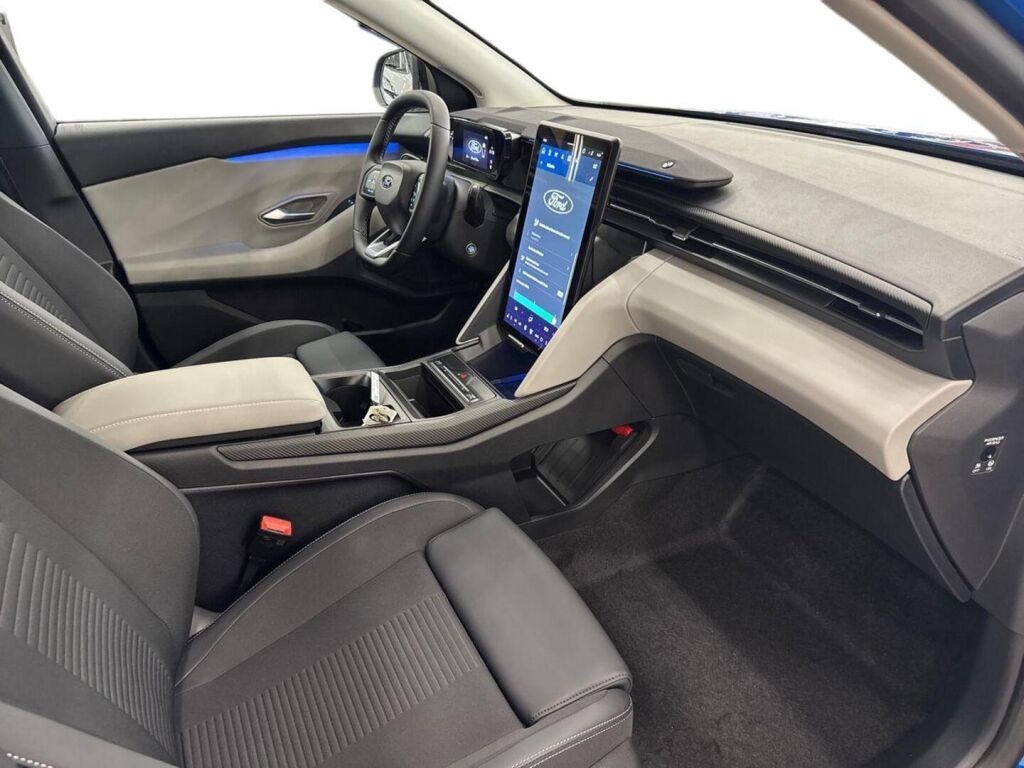 Ford Explorer 2026 Sininen