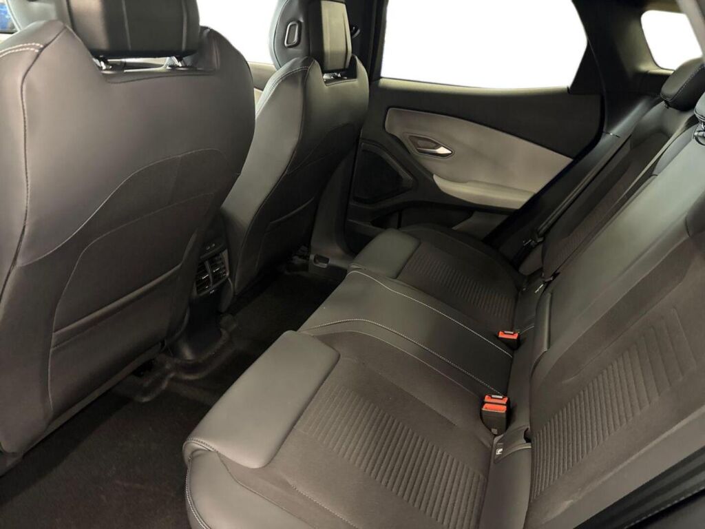 Ford Explorer 2026 Sininen
