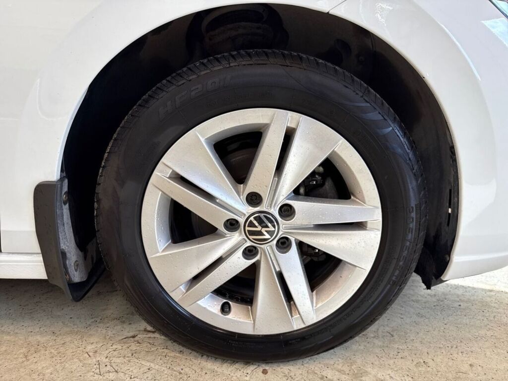 Volkswagen Golf 2021 