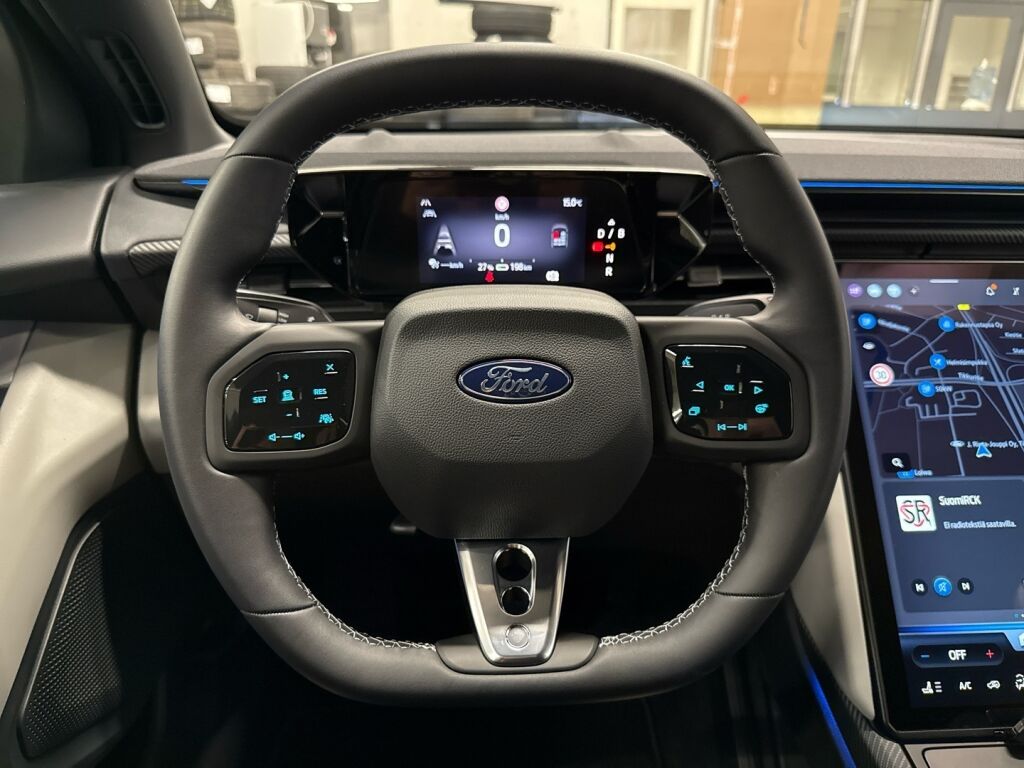 Ford Capri 2026 Musta