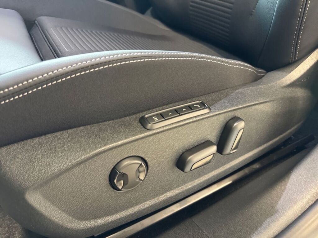 Ford Capri 2026 Magnetic