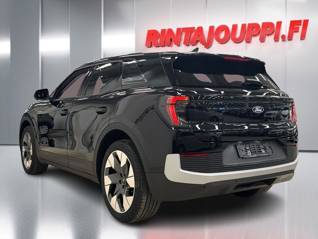 Ford Explorer 2026 Musta