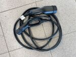Volvo EX30 2024 Met. harmaa / musta katto