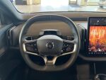 Volvo EX30 2024 Met. harmaa / musta katto