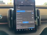 Volvo EX30 2024 Met. harmaa / musta katto