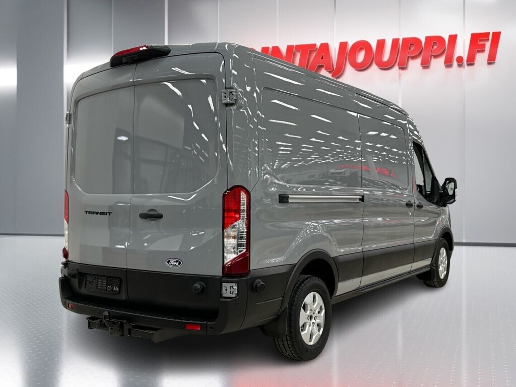 Ford Transit 2026 Harmaa