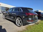 Audi e-tron 2020 Musta