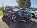 Audi e-tron 2020 Musta