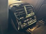 BMW iX 2022 Punainen