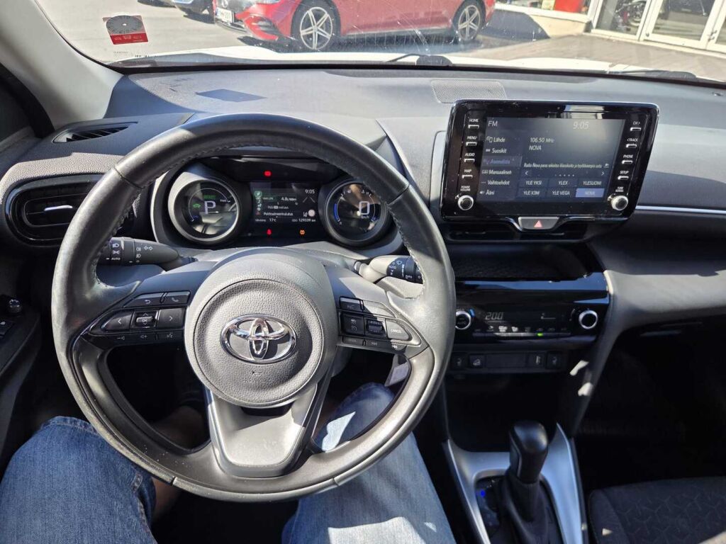 Toyota Yaris Cross 2023 Valkoinen