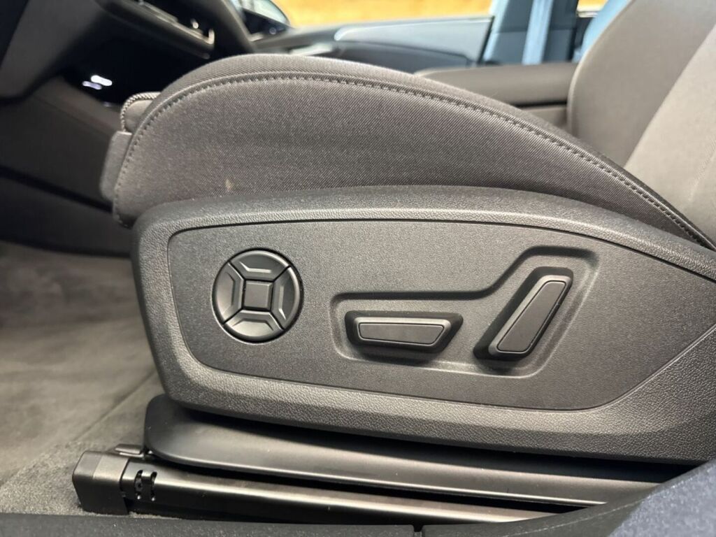 Audi A6 e-tron 2025 Harmaa
