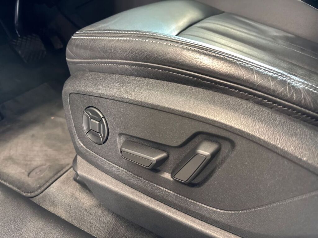 Audi Q8 e-tron 2023 Harmaa