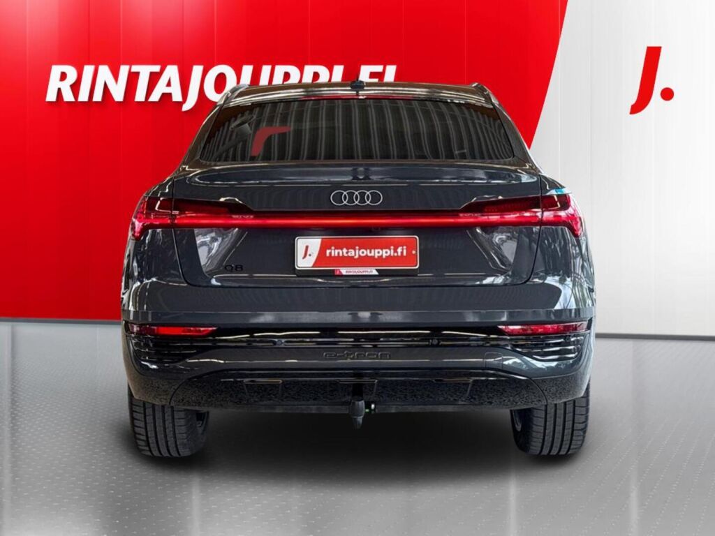 Audi Q8 e-tron 2023 Harmaa