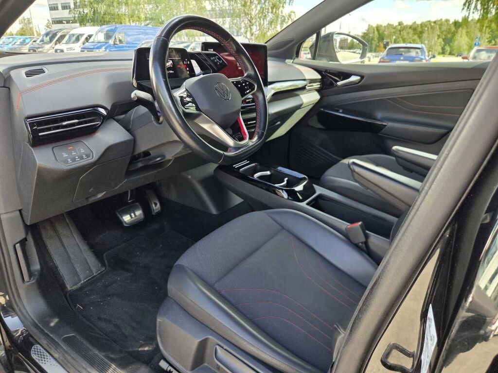 Volkswagen ID.5 2023 Musta