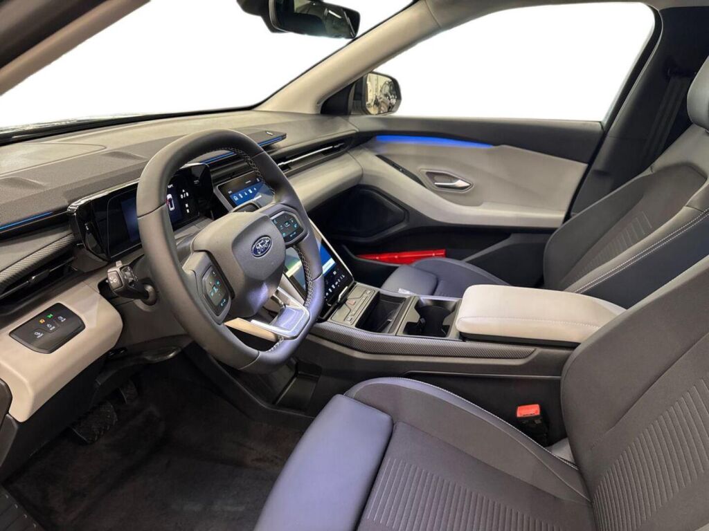 Ford Explorer 2026 Harmaa