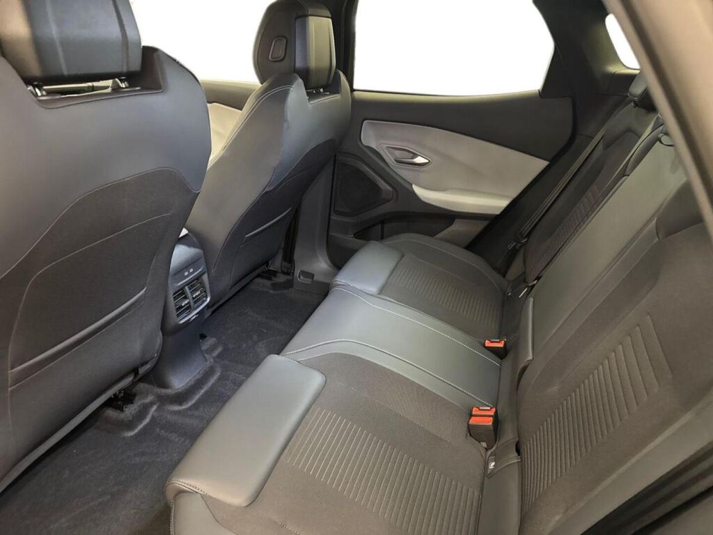 Ford Explorer 2026 Harmaa