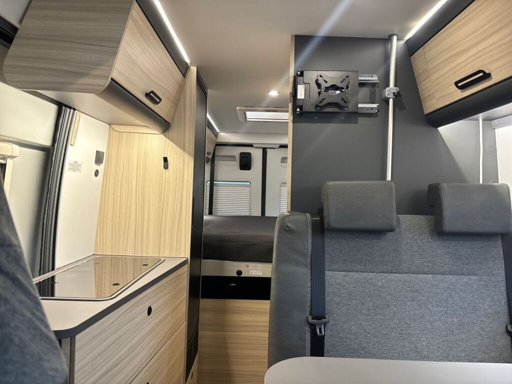 Sun living V 65 GX 2026 Musta
