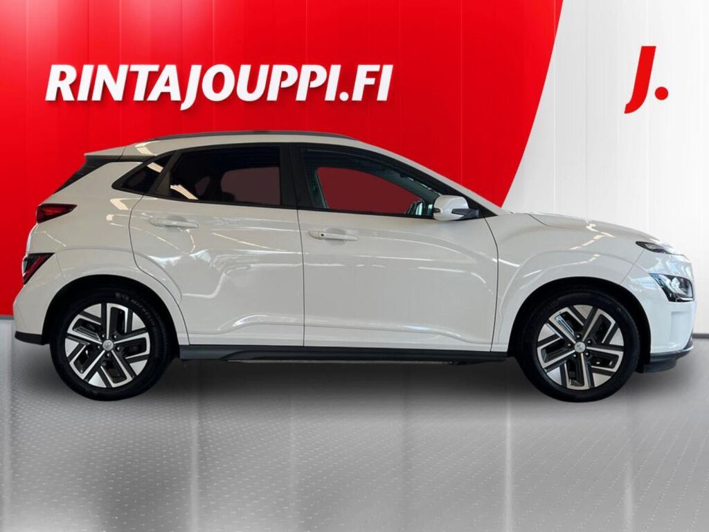Hyundai KONA 2023 