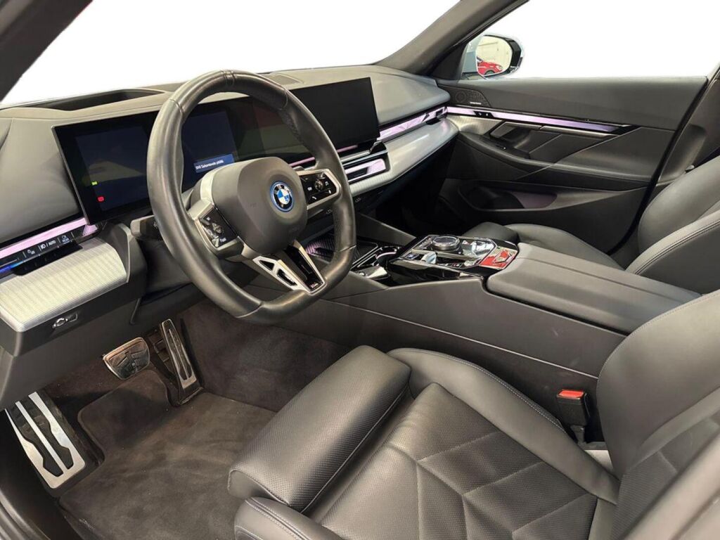 BMW i5 2024 
