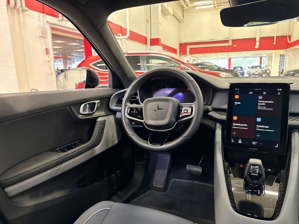 Polestar 2 2023 