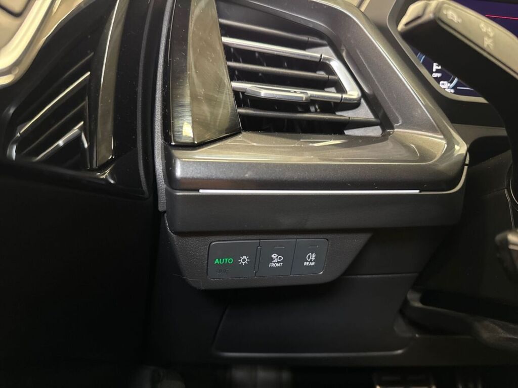 Audi Q4 e-tron 2022 