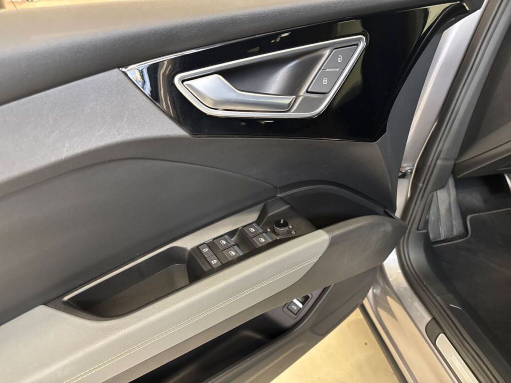 Audi Q4 e-tron 2022 
