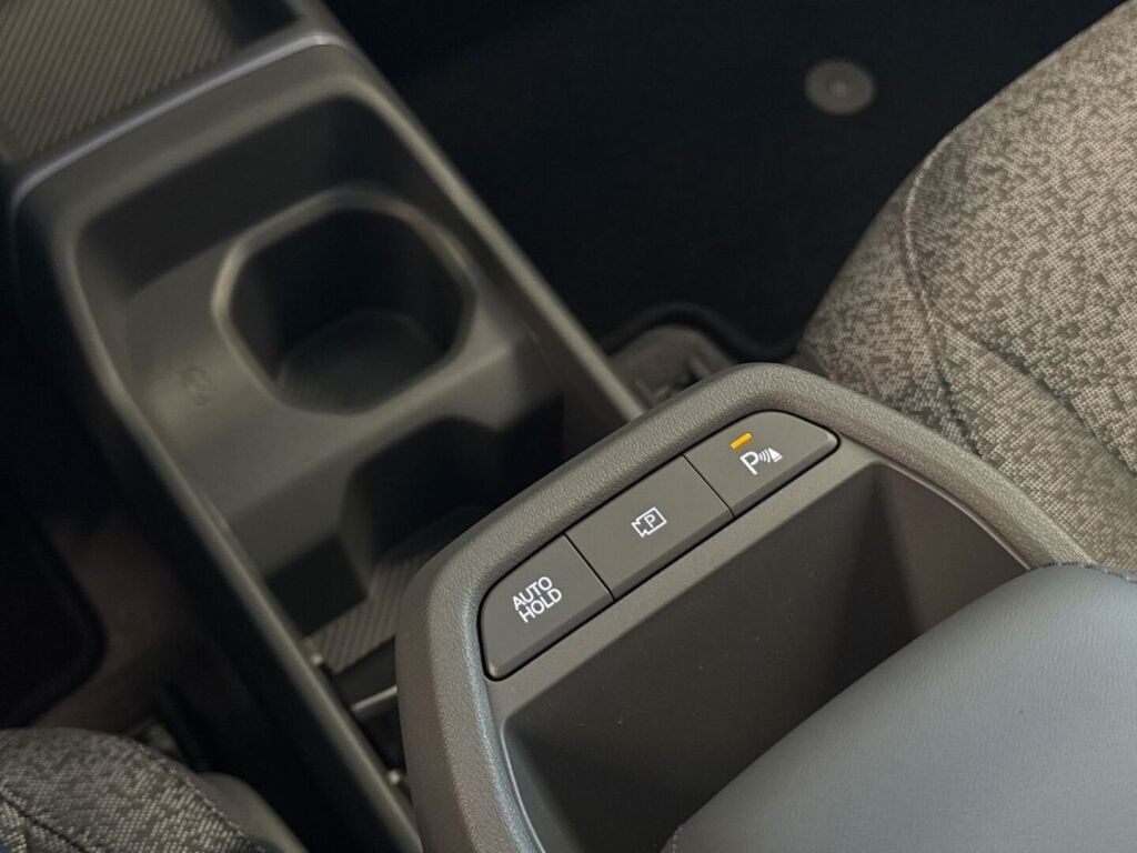 Kia EV2 2027 Punainen