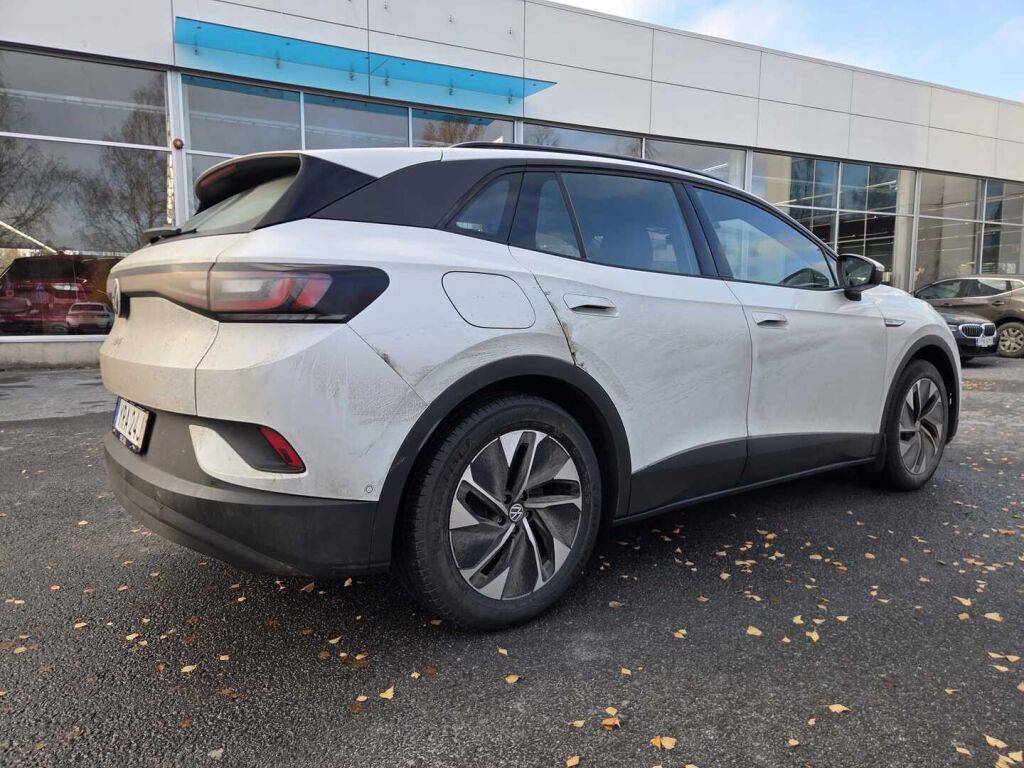 Volkswagen ID.4 2023 Valkoinen (Glacier White Metallic)