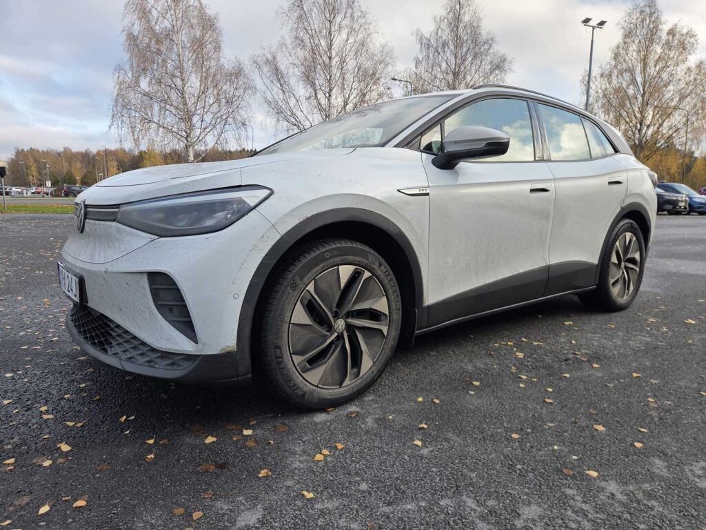 Volkswagen ID.4 2023 Valkoinen (Glacier White Metallic)