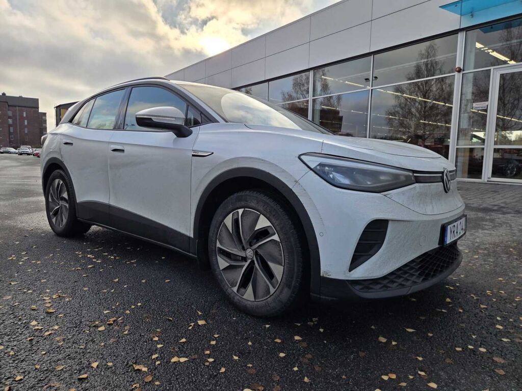 Volkswagen ID.4 2023 Valkoinen (Glacier White Metallic)
