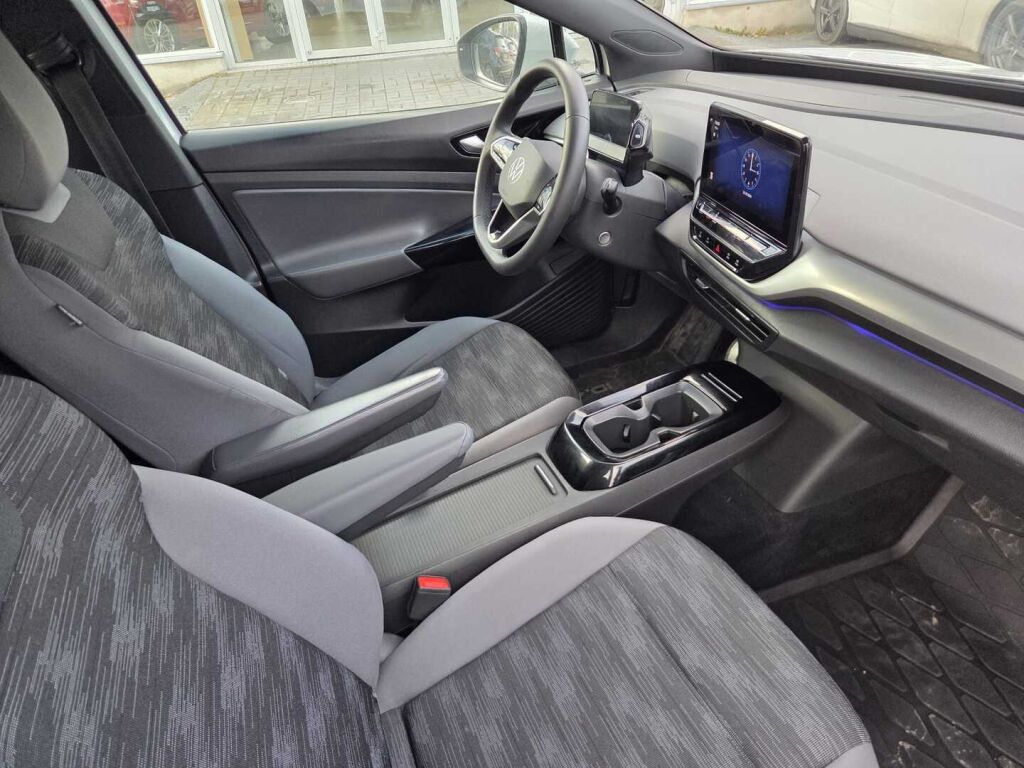 Volkswagen ID.4 2023 Valkoinen (Glacier White Metallic)