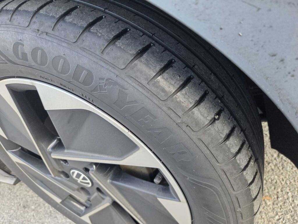 Volkswagen ID.3 2022 Sininen (Stonewashed Blue Metallic)
