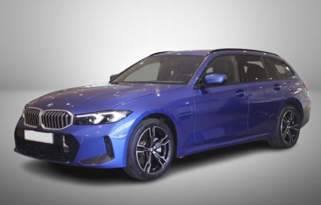 BMW 330 2025 Sininen