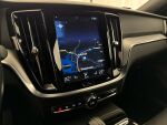 Volvo S60 2020 Musta